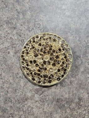 Vintage Mimi di N Floral Openwork Gold Tone Belt Buckle